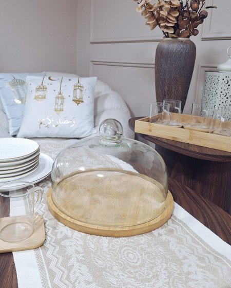 مضيفة كيك 9-739