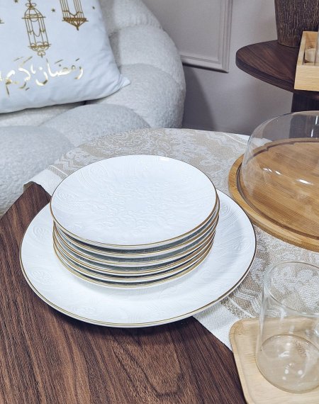 طقم 7 قطع (جاط +6 صحون ) منقش مذهب