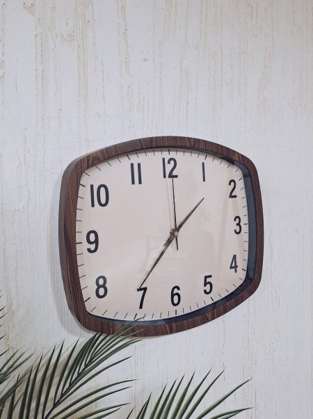 ساعة حائط 35*40سم 7-822